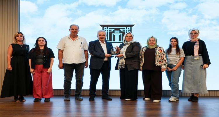 Akredite Bölüm ve Programların Başarıları, Akreditasyon Ödül Töreninde Kutlandı - 13