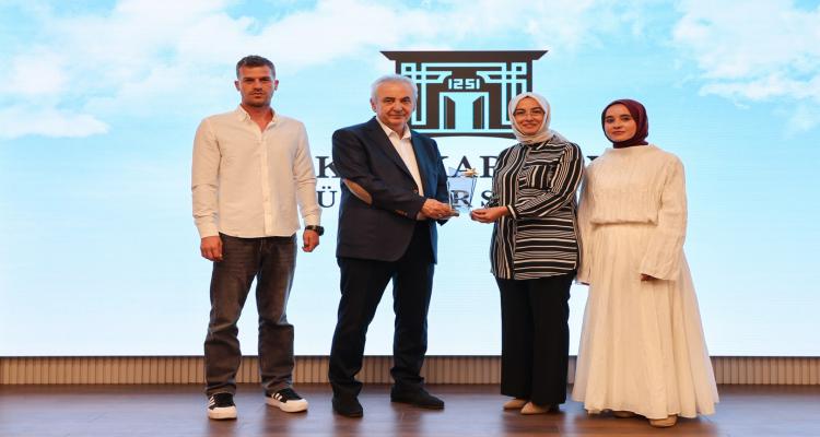 Akredite Bölüm ve Programların Başarıları, Akreditasyon Ödül Töreninde Kutlandı - 14